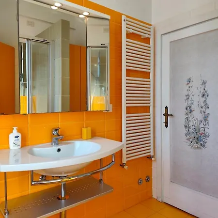 Apartment Buenaonda Isolotto Florence