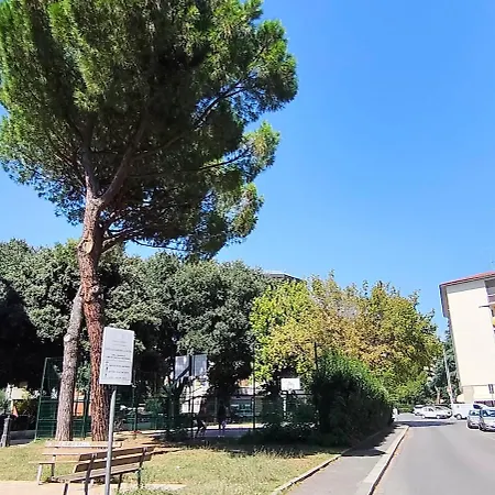 Buenaonda Isolotto Apartment Florence